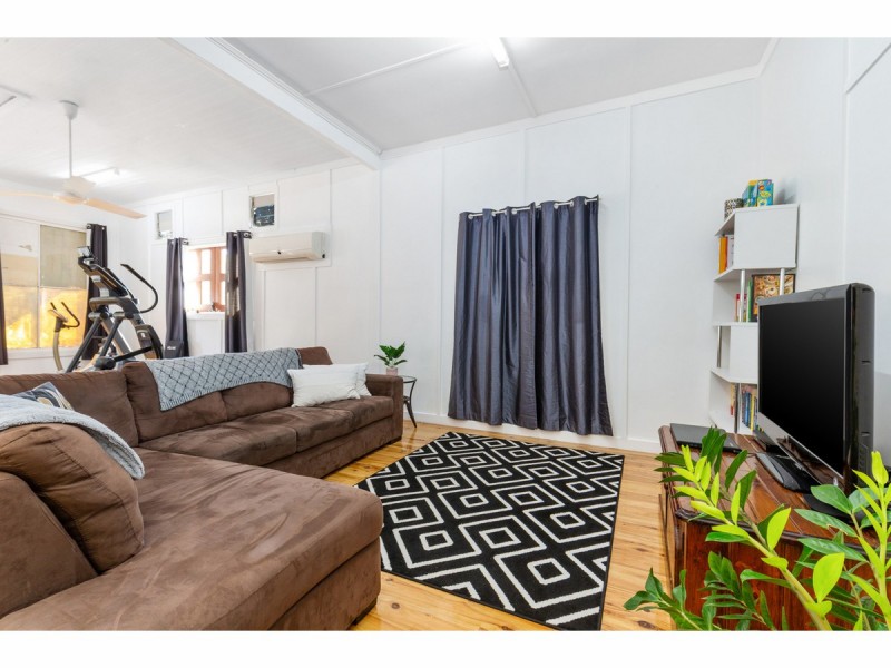 205 Denham Street, The Range QLD 4700