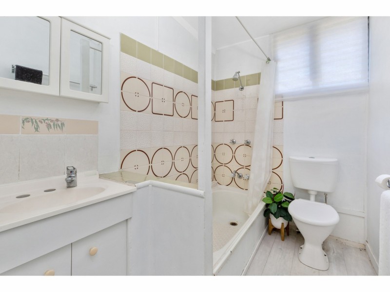 205 Denham Street, The Range QLD 4700