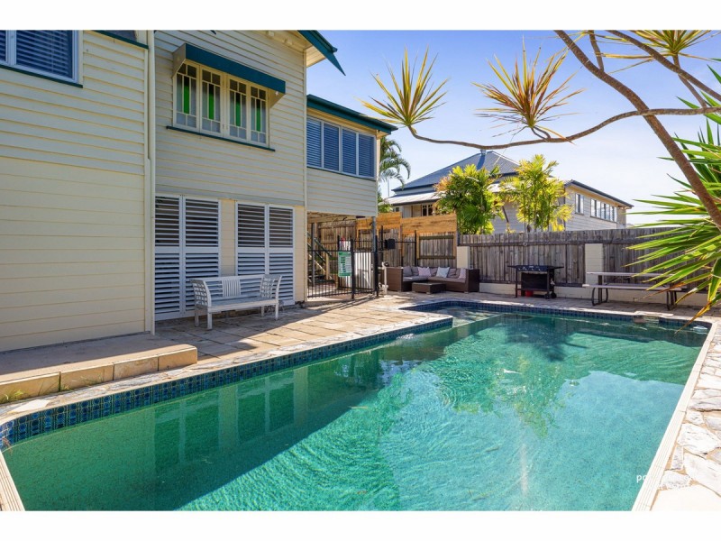 26 Cousins Street, The Range QLD 4700