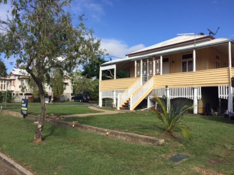 52 Davis Street, The Range QLD 4700