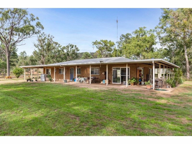 307 Connors Road, Stanwell QLD 4702