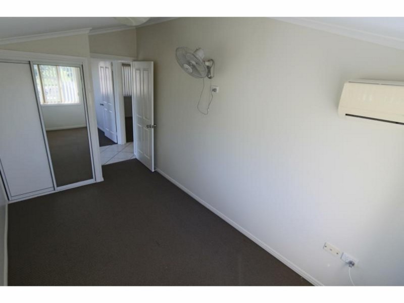 35 Dean Street, Berserker QLD 4701