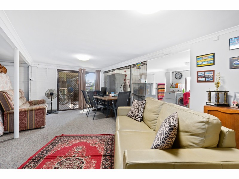 22 Harwood Street, Park Avenue QLD 4701