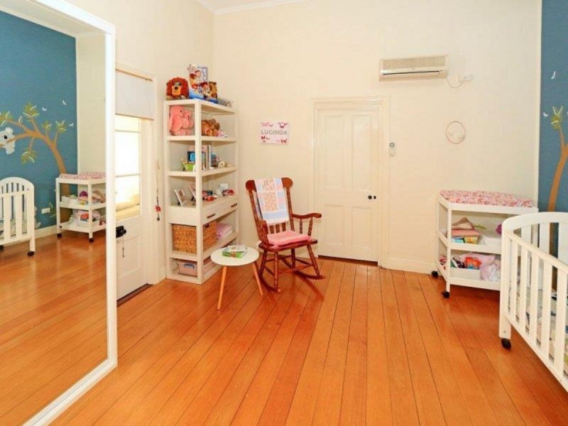 3 MacGregor Street, The Range QLD 4700