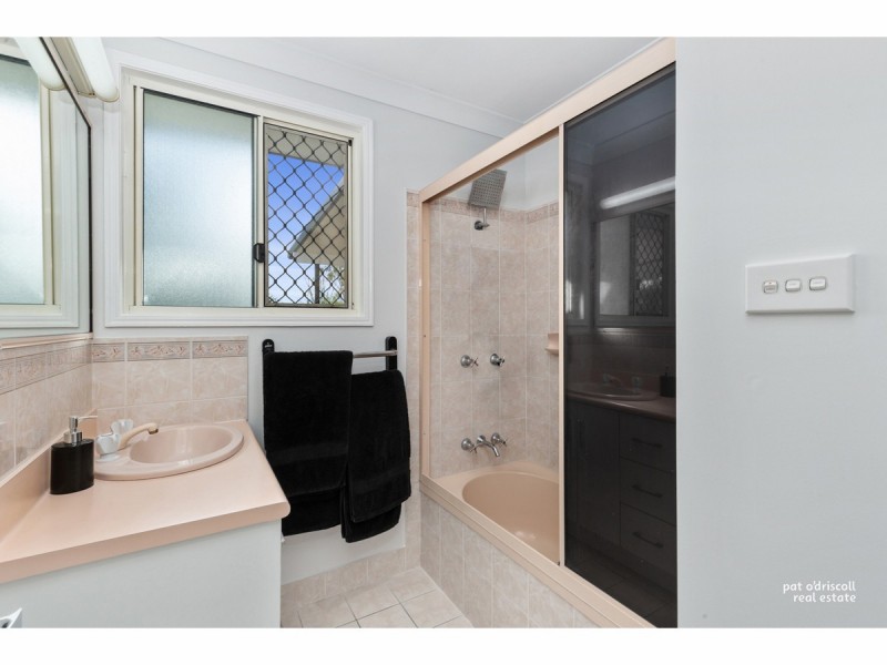 31 Bondeson Drive, Parkhurst QLD 4702