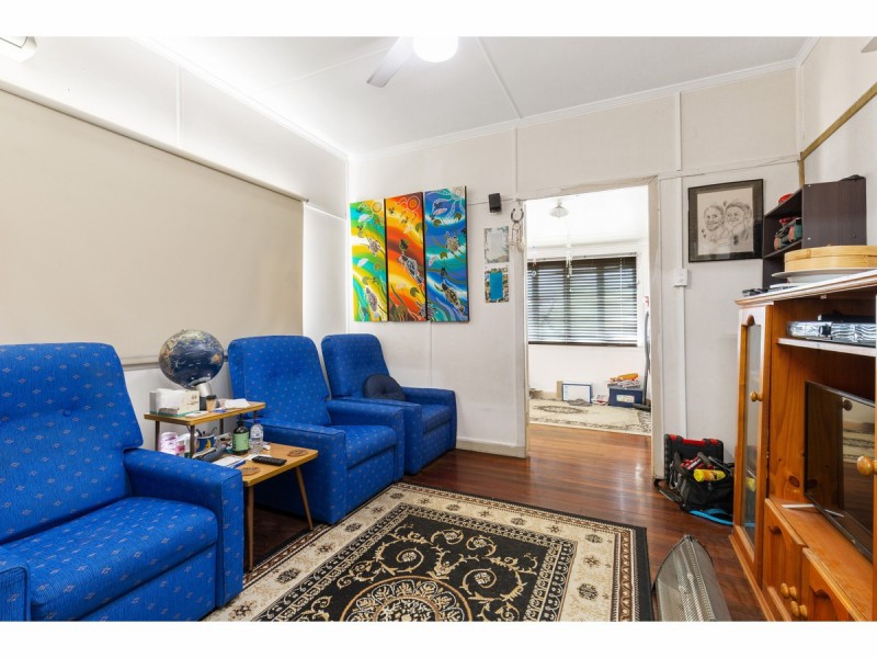 145 Glenmore Road, Park Avenue QLD 4701