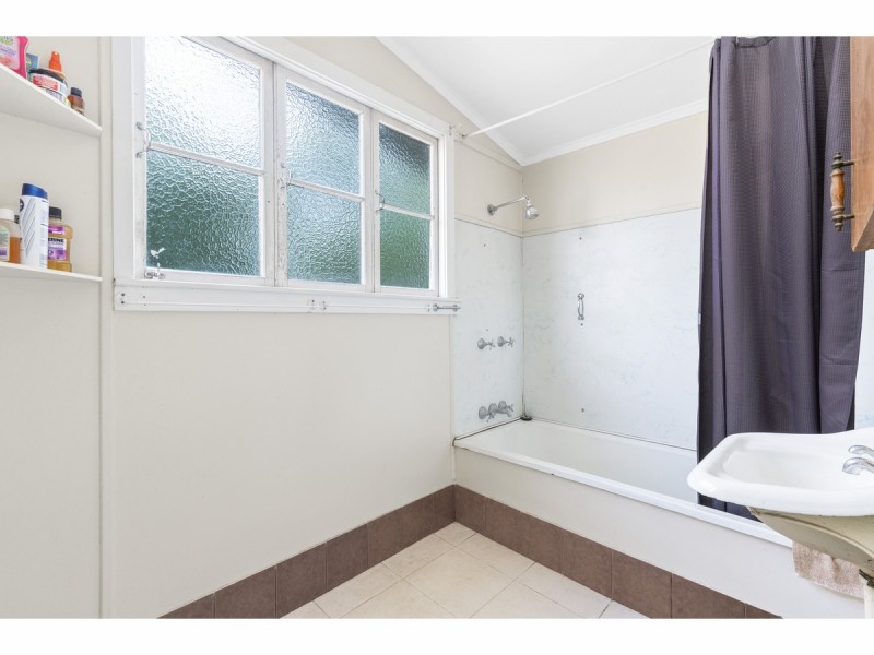 145 Glenmore Road, Park Avenue QLD 4701