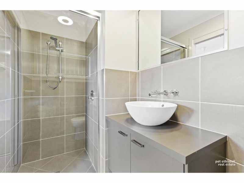 11/249 Mason Street, Koongal QLD 4701