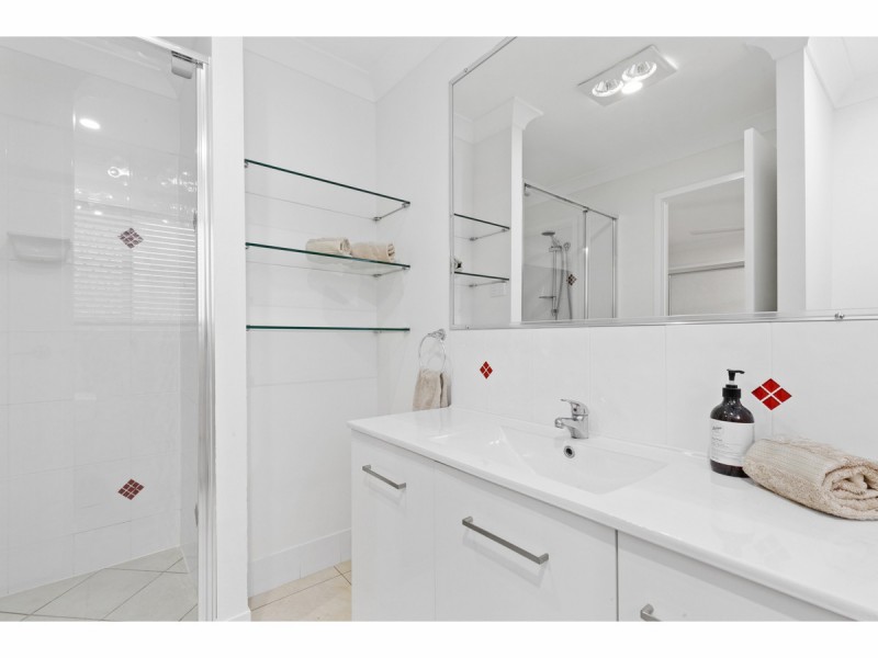 12 Rundle Street, Wandal QLD 4700