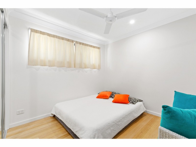 12 Rundle Street, Wandal QLD 4700