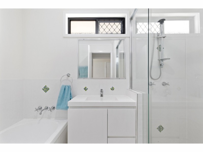 12 Rundle Street, Wandal QLD 4700