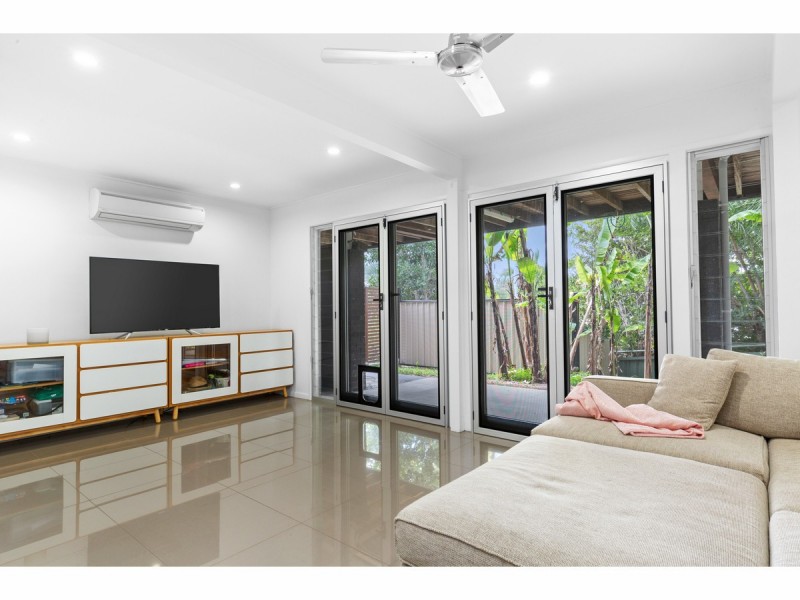 31 Queen Street, The Range QLD 4700
