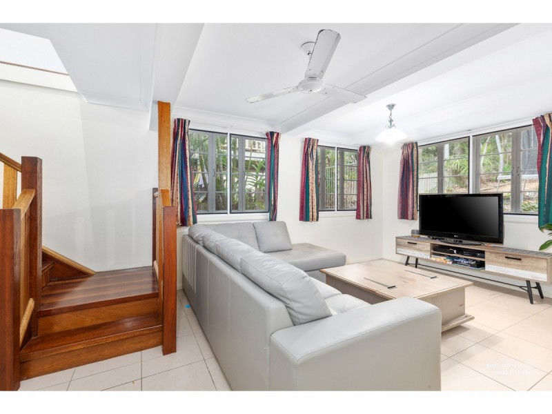 4 Marris Street, The Range QLD 4700