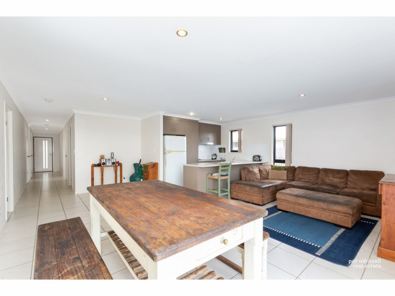 15 Vermont Drive, Parkhurst QLD 4702