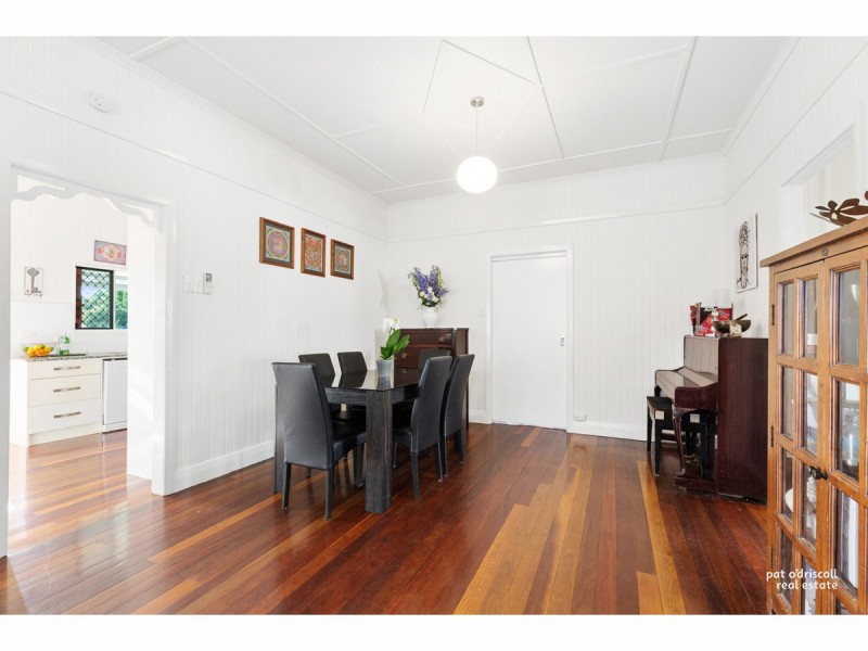 32 Wentworth Terrace, The Range QLD 4700