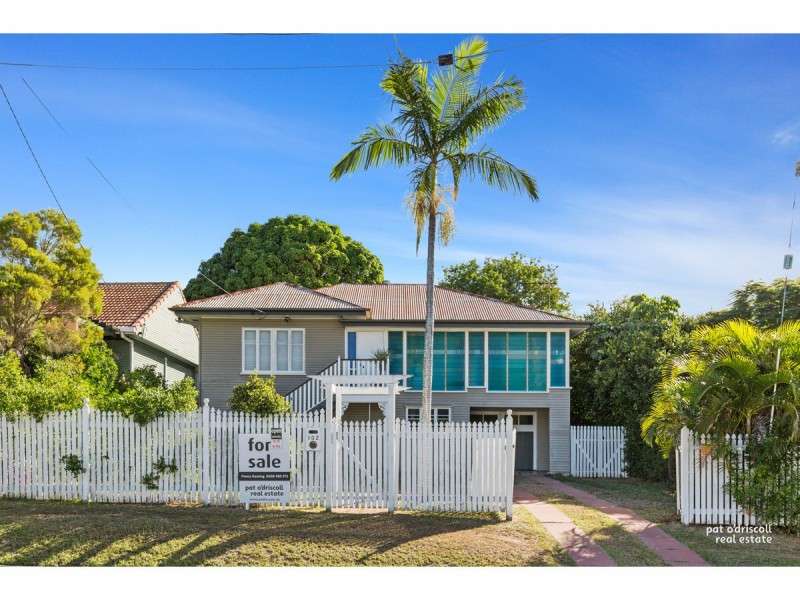 102 Davis Street, The Range QLD 4700