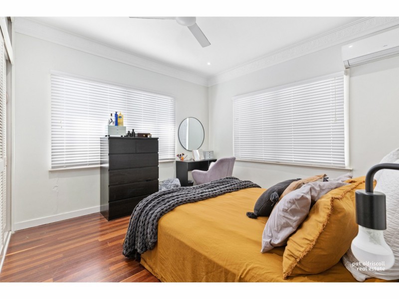 102 Davis Street, The Range QLD 4700