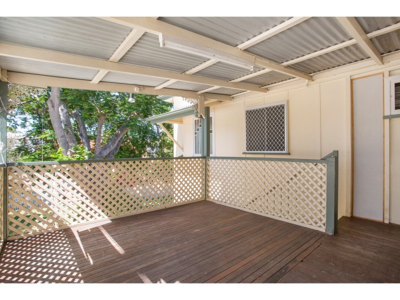 4 Craigilee Street, The Range QLD 4700