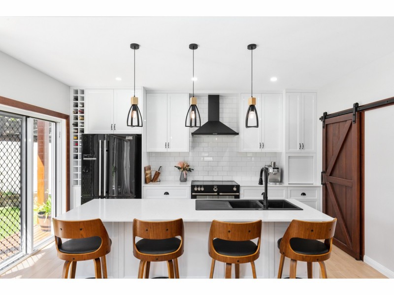 26 Bowen Terrace, The Range QLD 4700