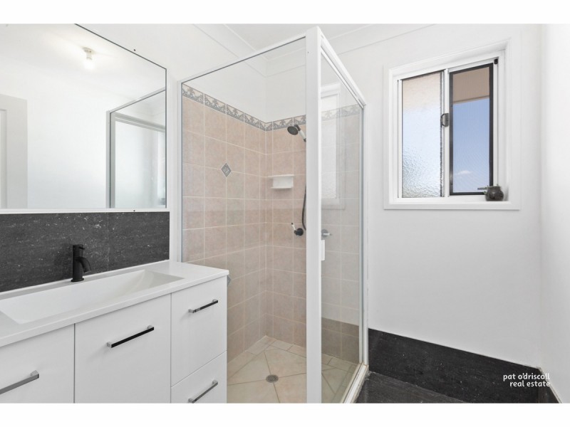 102 Grigg Road, Limestone Creek QLD 4701