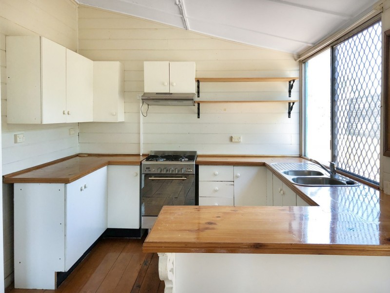 266 Murray Street, Allenstown QLD 4700