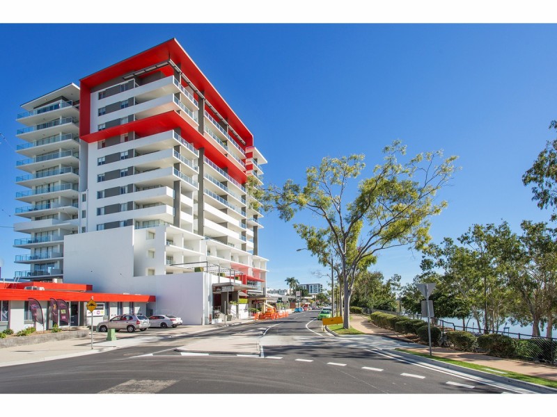 304 A & B/102-108 Victoria Parade, Rockhampton City QLD 4700