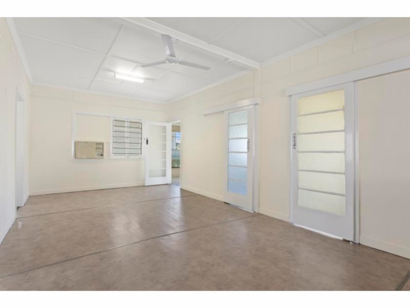 302 Bolsover Street, Rockhampton City QLD 4700