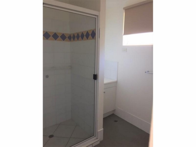 2/316 Thozet Road, Frenchville QLD 4701