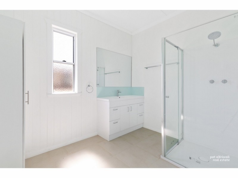 61 Deacon Street, Berserker QLD 4701