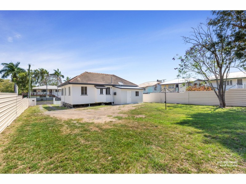 61 Deacon Street, Berserker QLD 4701