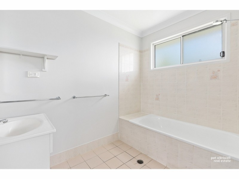 6 Banksia Court, Gracemere QLD 4702