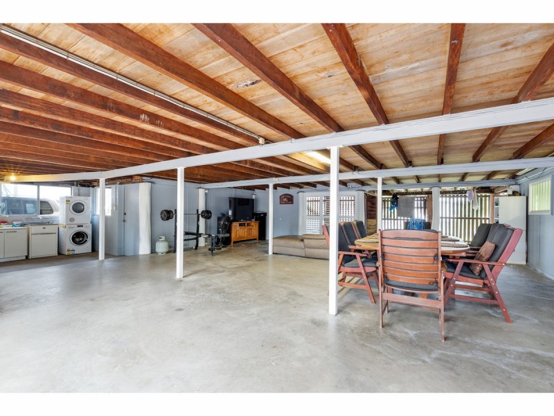 94 Davis Street, The Range QLD 4700