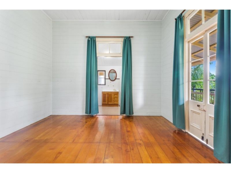 22 Brae Street, The Range QLD 4700