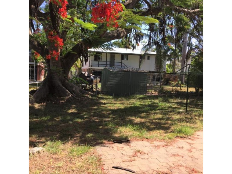 84 Menzies Street, Park Avenue QLD 4701