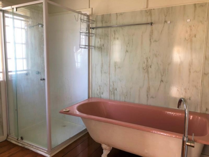 5 Cairns Street, The Range QLD 4700