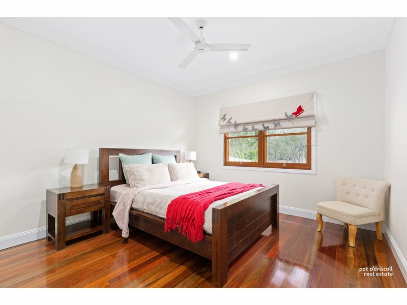 98 Penlington Street, The Range QLD 4700