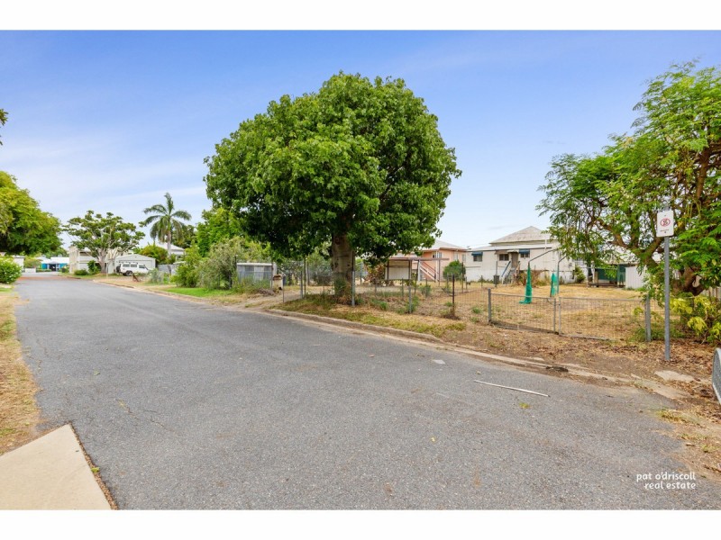10 Arnold Street, Allenstown QLD 4700