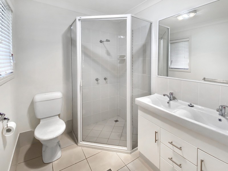 35 Woodville Street, Wandal QLD 4700