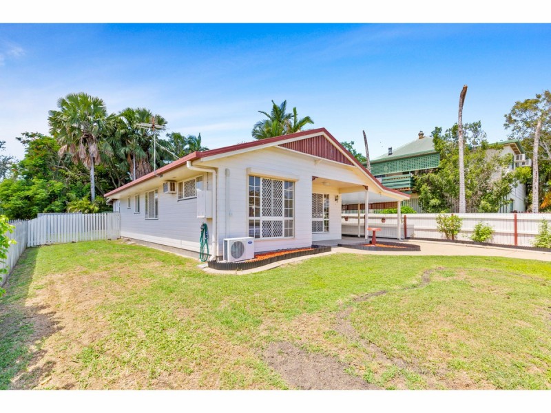117 Charles Street, Berserker QLD 4701