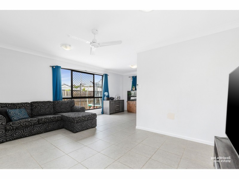 2 Jomarant Place, Kawana QLD 4701