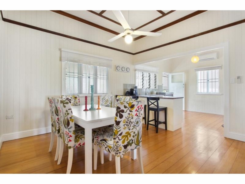 24 Flynn Street, Wandal QLD 4700