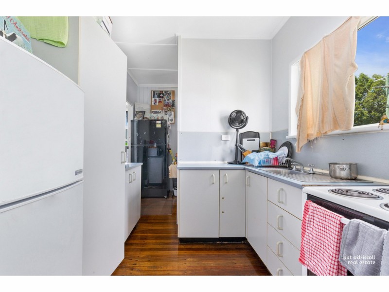 110 Clifton Street, Berserker QLD 4701