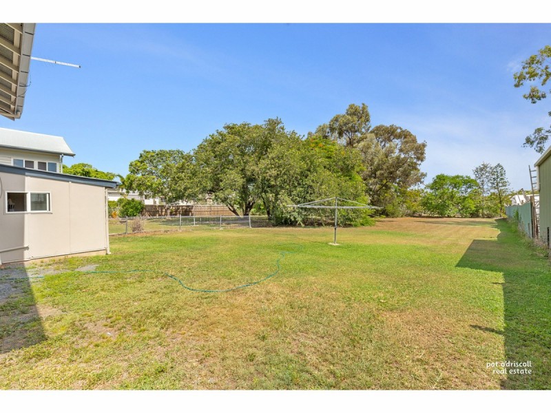 110 Clifton Street, Berserker QLD 4701