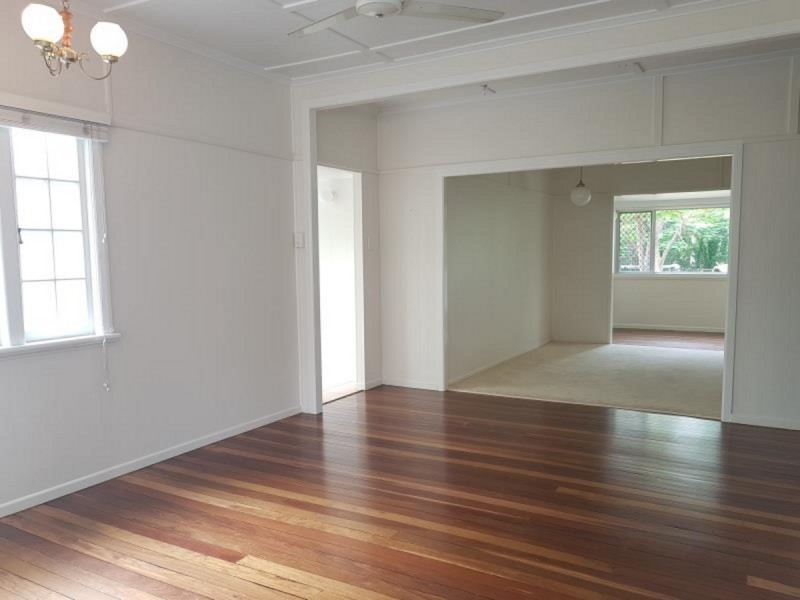 31 Spencer Street, The Range QLD 4700