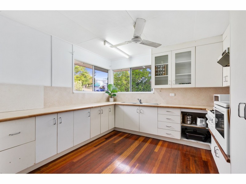 42 Stickley Street, West Rockhampton QLD 4700