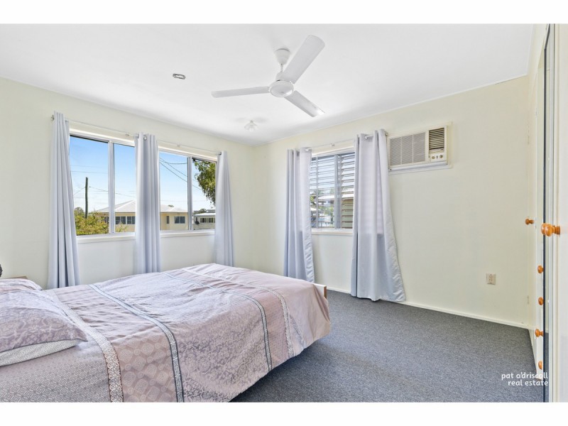 37 Charles Street, Berserker QLD 4701