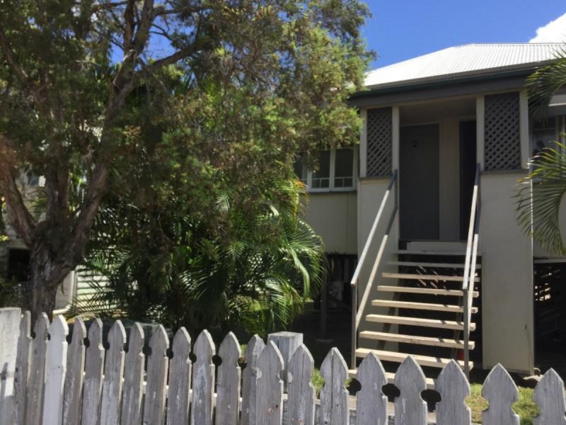 2/120 Denison Street, Rockhampton City QLD 4700