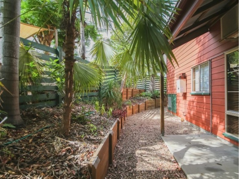280 Denham Street, The Range QLD 4700