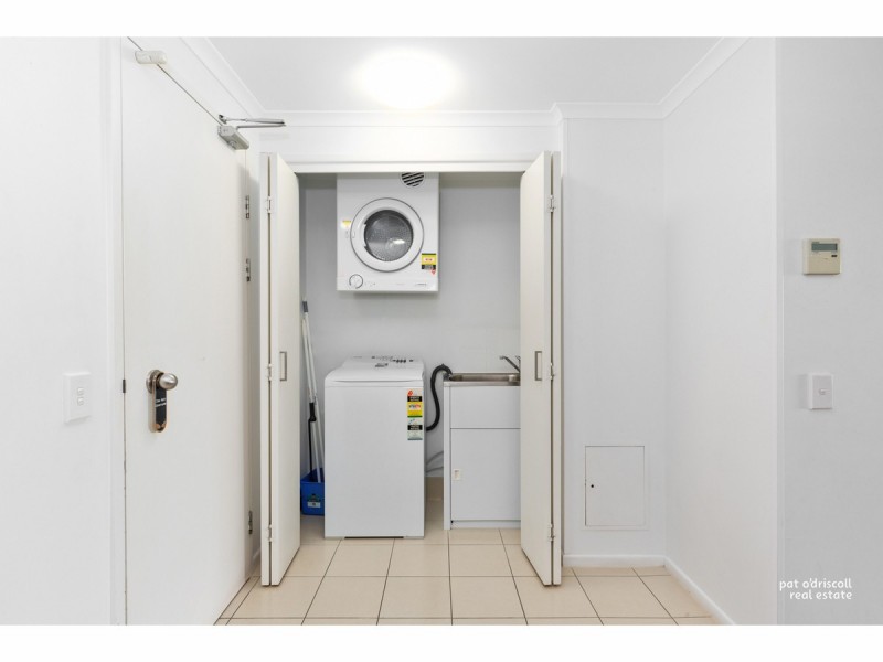 204/102-108 Victoria Parade, Rockhampton City QLD 4700