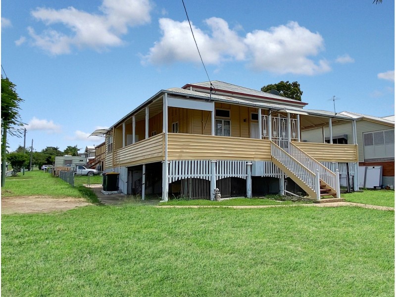 52 Davis Street, The Range QLD 4700